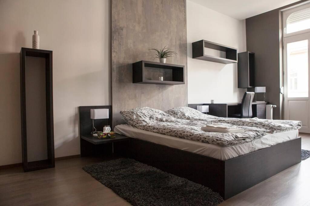 Apartment Downtown Ulloi 3 Budapest Bagian luar foto